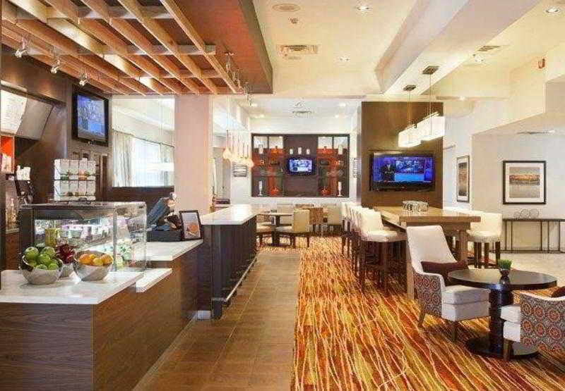 Hotel Courtyard By Marriott Pueblo Exterior foto